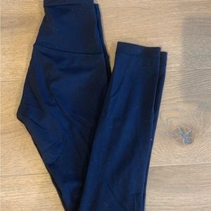 Lululemon Wunder Train Leggings. Size 2.